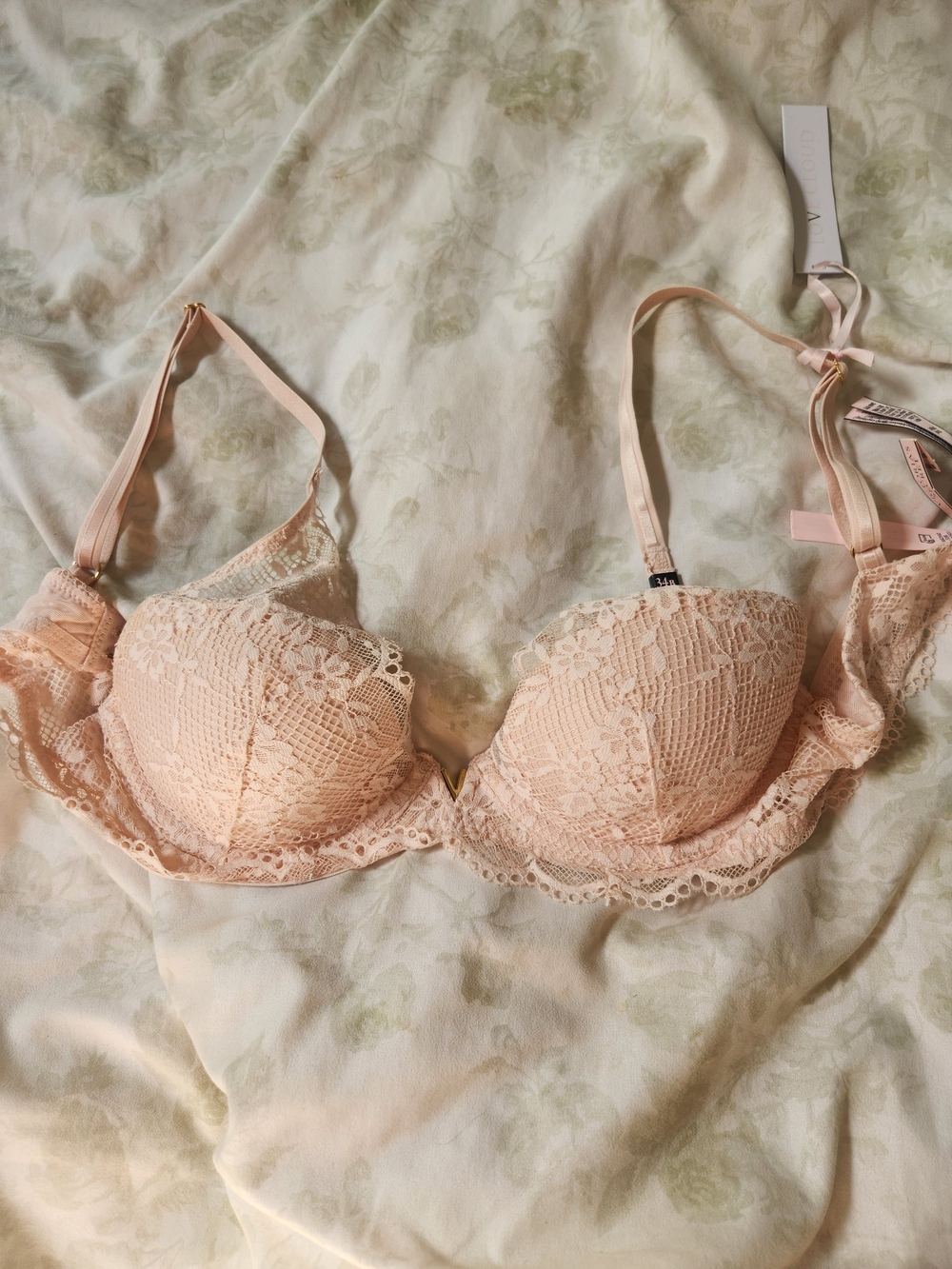 Victoria's Secret Lace Lightly Lined Bra - Peach